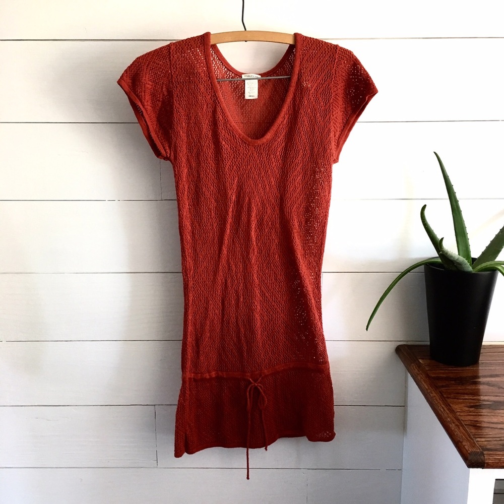 Vintage Y2K Red Orange Short Sleeve Tie Waist Crochet Mesh Festival Top Sz Small